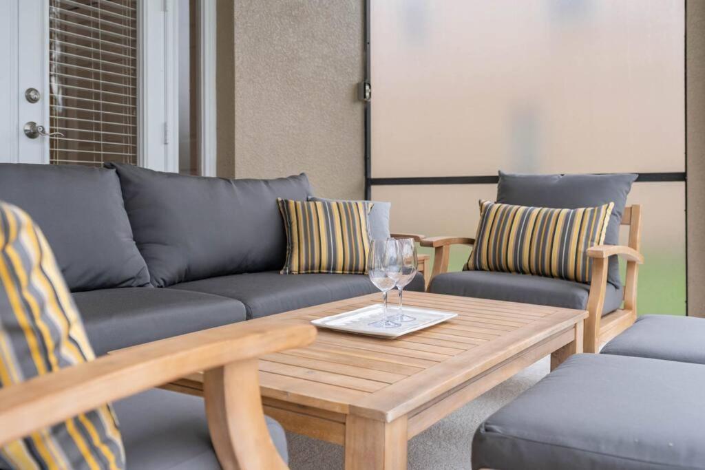 Lakeview W/8 Bedroom 5 Kingsuite 3 Miles To Disney Kissimmee Exterior photo